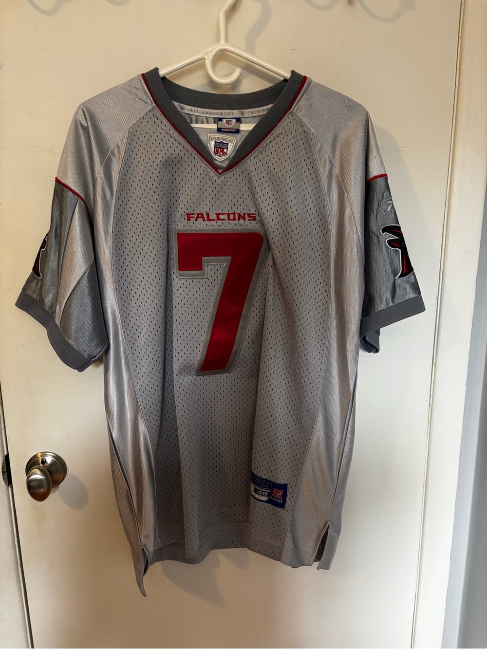 Vintage Reebok Atlanta Falcons Michael Vick #7